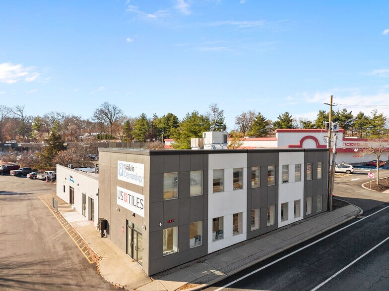 Primary Photo Of 233 W Route 59, Nanuet Storefront For Lease