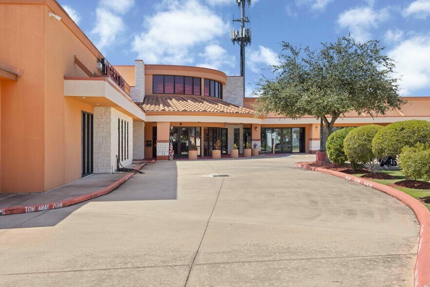 More Photos Of 3383 FM 518 Rd E, League City Freestanding For Sale