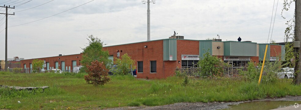 More Photos Of 21 Goodrich Rd, Toronto Flex For Sale