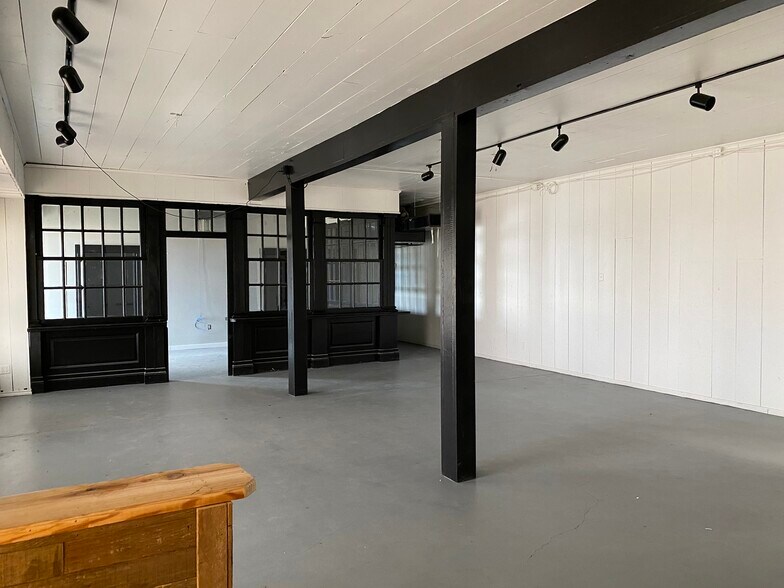 More Photos Of 119 E Us-80 Hwy, Forney Freestanding For Sale