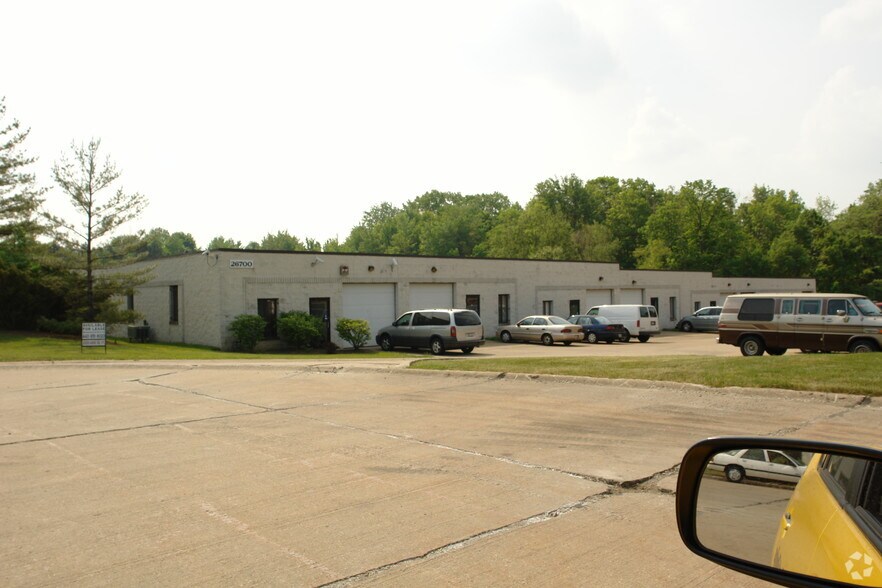 More Photos Of 26700 Renaissance Pky, Warrensville Heights Manufacturing For Lease