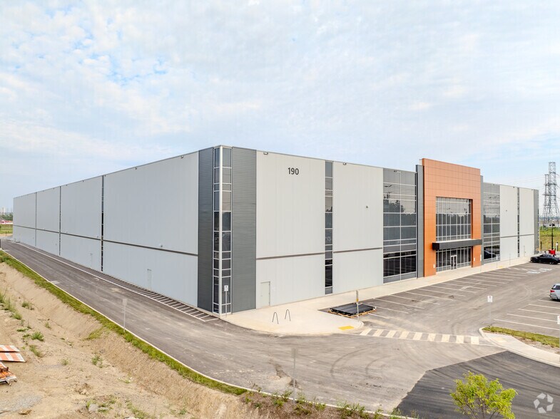 Primary Photo Of 190 Glover Rd, Hamilton Distribution For Sale