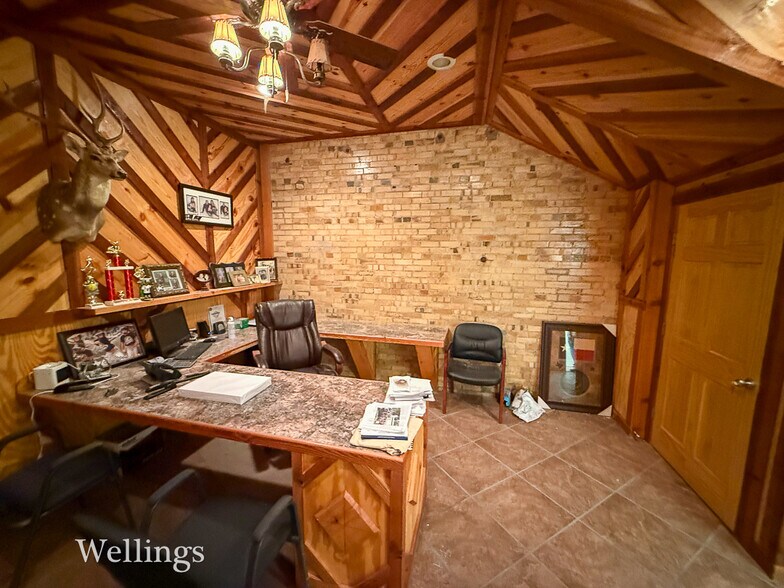 More Photos Of 117 Broadway, Nordheim Land For Sale