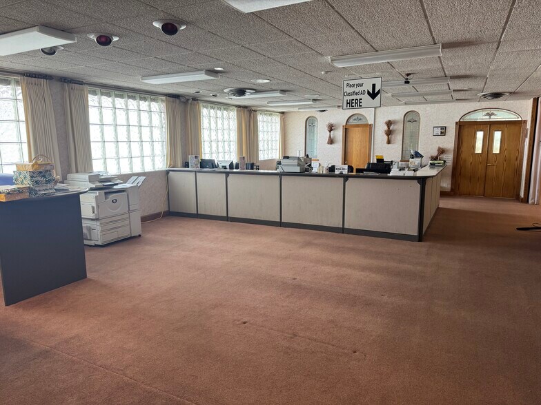 More Photos Of 221 W Main St, Burley Medical For Lease