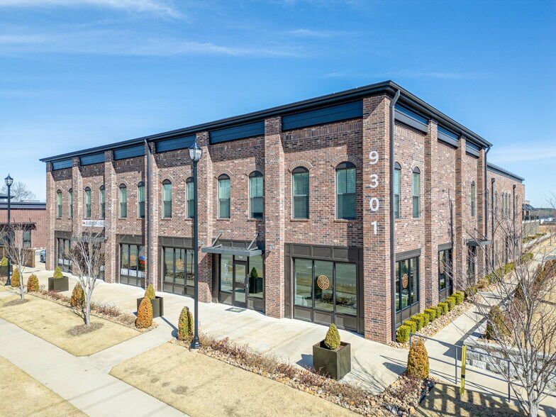 More Photos Of , Fort Smith General Retail For Sale