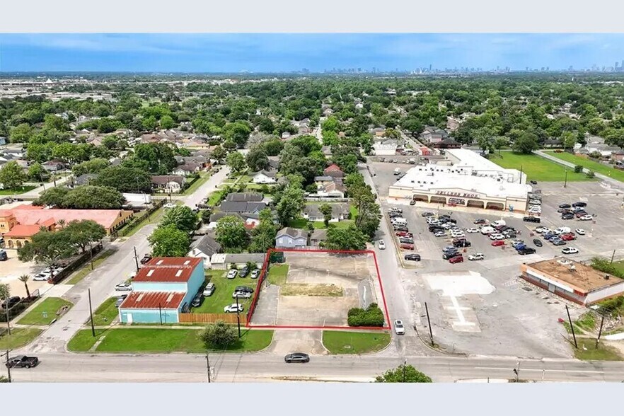 More Photos Of 2002 Broadway St, Houston Land For Sale