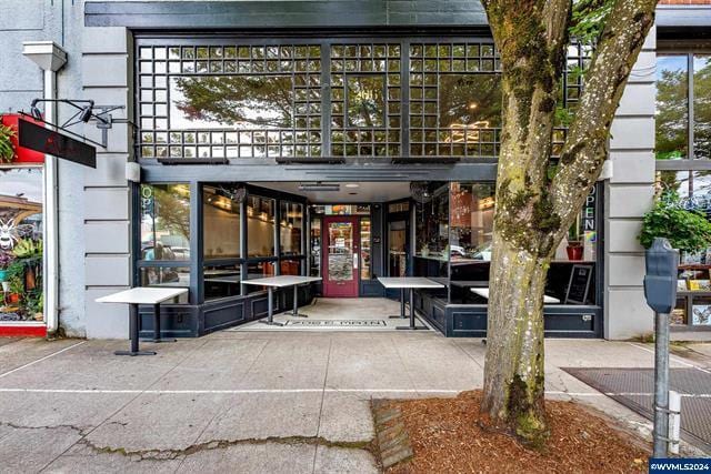 More Photos Of 206 E Main St, Silverton Restaurant For Sale