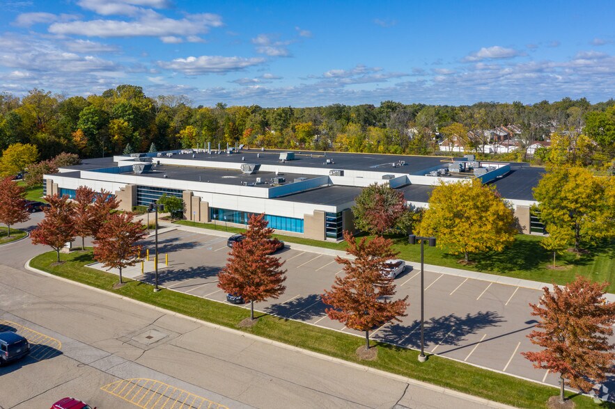 More Photos Of 5850 Mercury Dr, Dearborn Research And Development For Lease