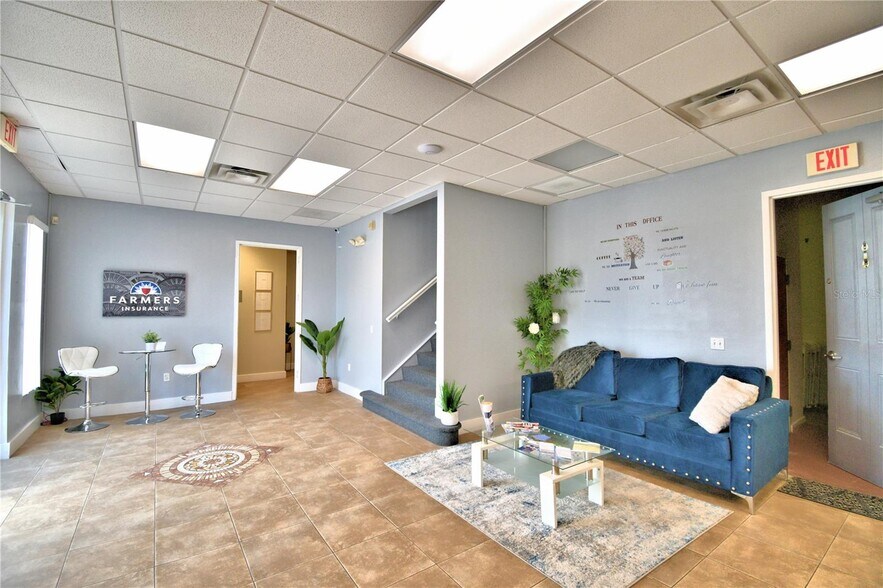 More Photos Of 43344 Highway 27, Davenport Coworking Space