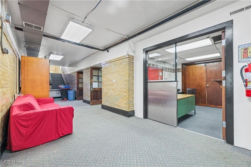 More Photos Of 16310 Lisbon St SE, Minerva Flex For Sale