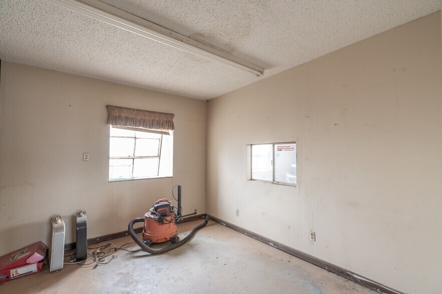 More Photos Of , El Reno Industrial For Sale