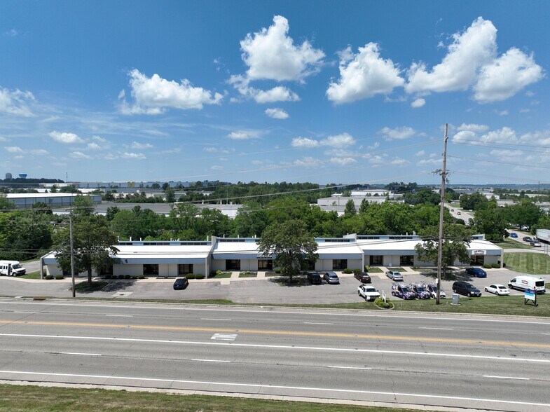 More Photos Of 4350-4372 Muhlhauser Rd, Fairfield Research And Development For Lease