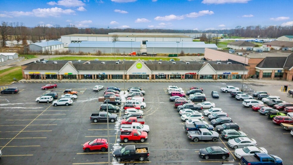 More Photos Of 620 E Main St, Hebron General Retail For Sale