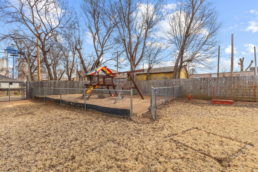 More Photos Of 217 N 6th St, Kingfisher Schools For Sale