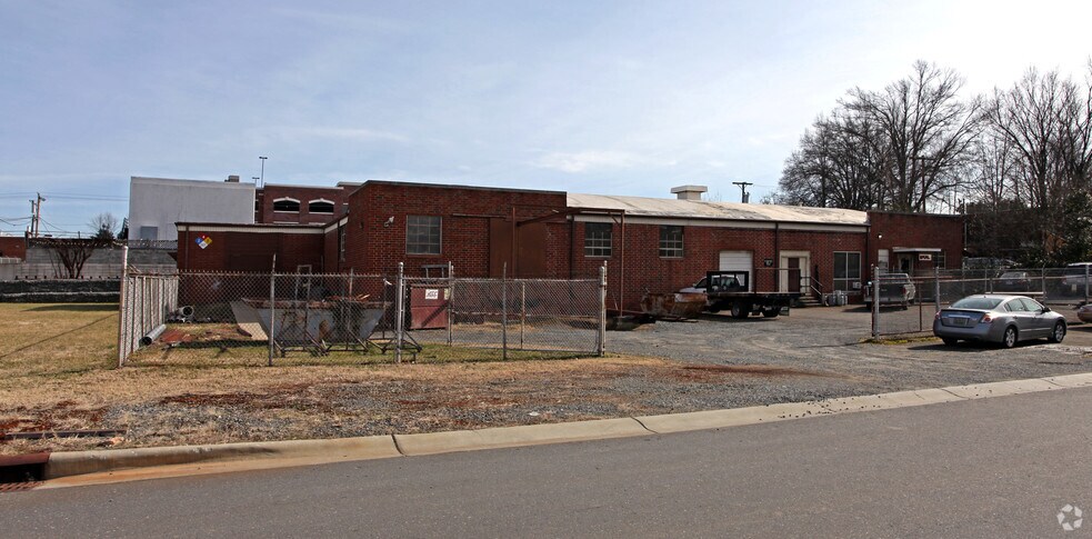 Primary Photo Of 3123 May St, Charlotte Warehouse For Sale