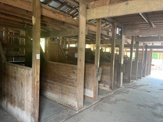 More Photos Of 8737 Whippoorwill Dr, Fort Mill Horse Stables For Lease