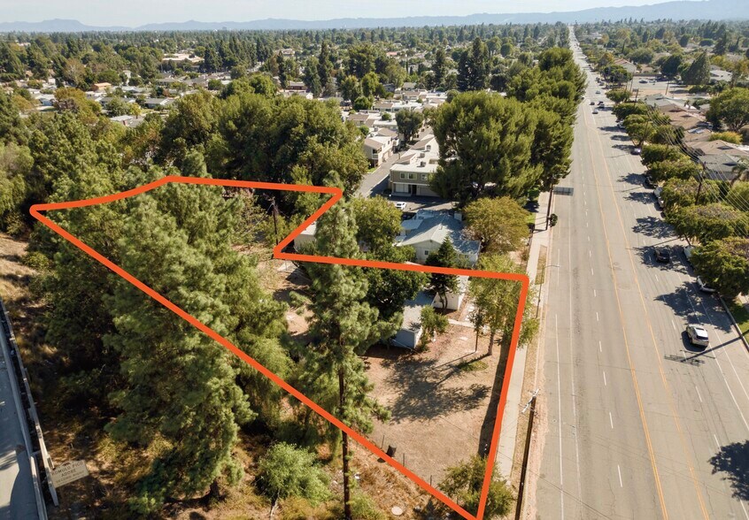 More Photos Of 10810 Woodley Ave, Granada Hills Land For Sale