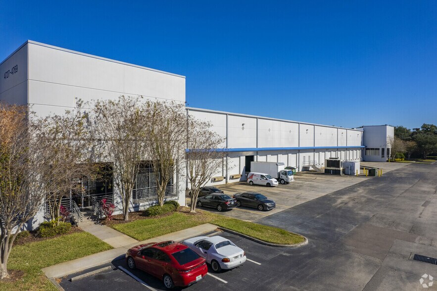 More Photos Of 8600-8655 Elm Fair Blvd, Tampa Unknown For Lease