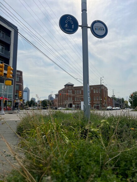 More Photos Of 747 N College Ave, Indianapolis Apartments For Lease