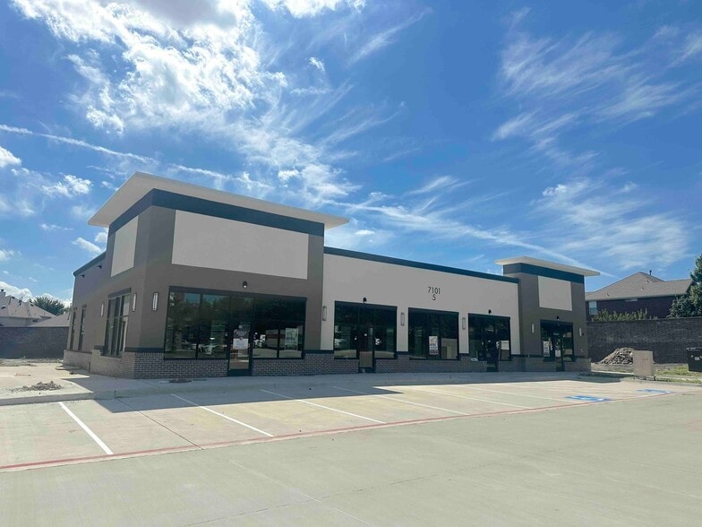 More Photos Of 7101 Custer Rd, Frisco Unknown For Lease