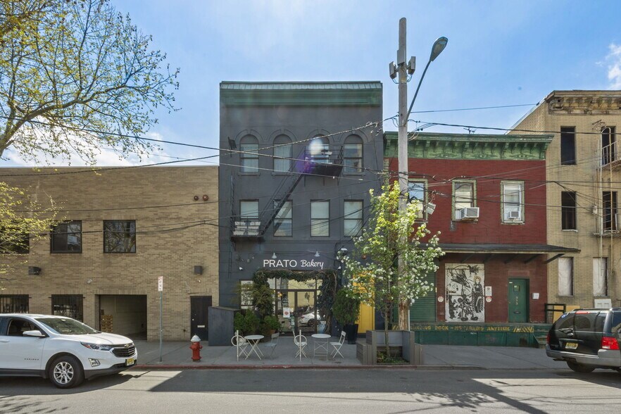 More Photos Of 371 4th St, Jersey City Storefront Retail Residential For Sale