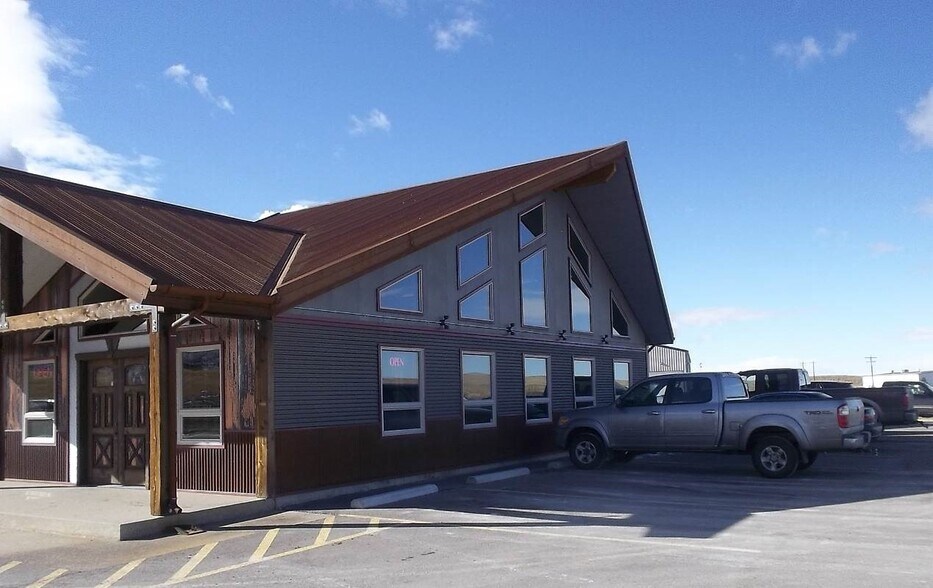 Primary Photo Of 6797 E Wildcat Rd, Evansville Warehouse For Sale