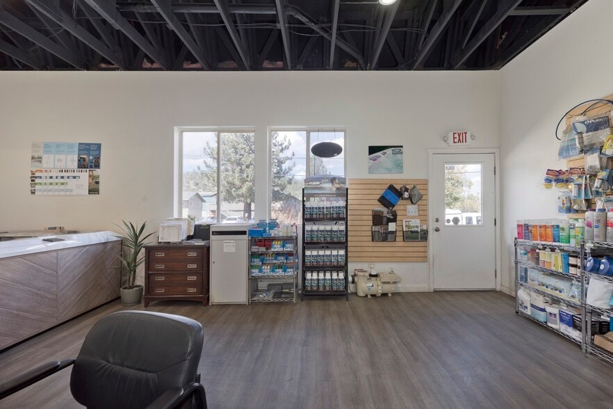 More Photos Of 100 Sierra Rd S1 park, Mammoth Lakes Industrial For Sale