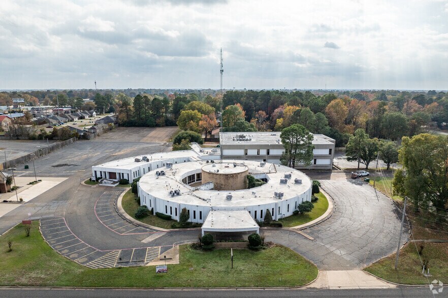 More Photos Of 4800 Texas Blvd, Texarkana Medical For Lease