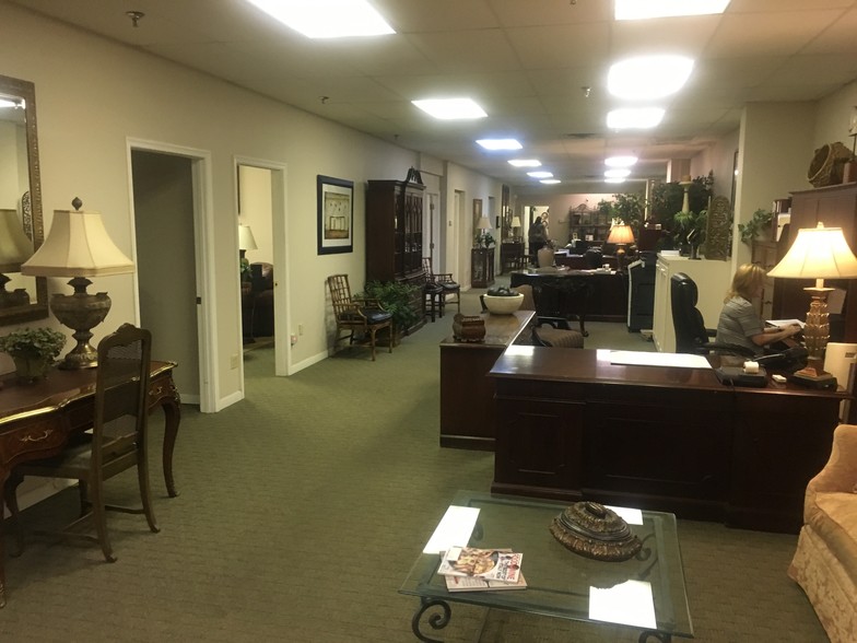 More Photos Of 11625 Highway 64, Eads Warehouse For Lease