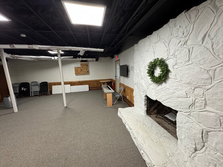 More Photos Of 3430 Land Rd, Alpharetta Religious Facility For Sale