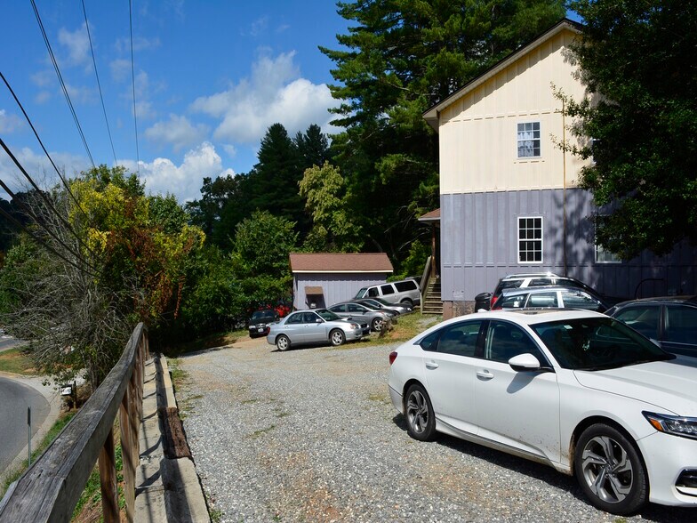 More Photos Of 44 & 54 Legacy Ln, Cullowhee Apartments For Sale