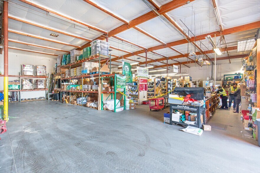 More Photos Of 6500 Elvas Ave, Sacramento Warehouse For Lease