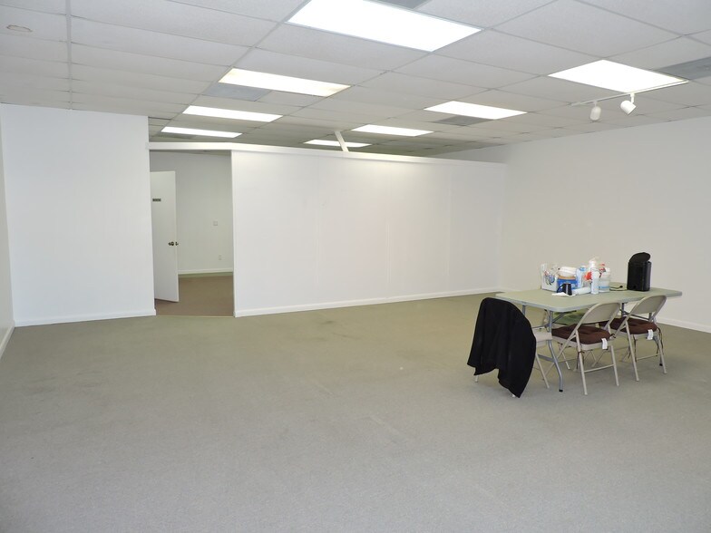 More Photos Of 9410 N US Highway 1, Sebastian Office For Lease