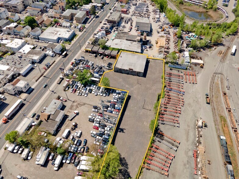 Primary Photo Of 5401 Tonnelle Ave, North Bergen Distribution For Lease