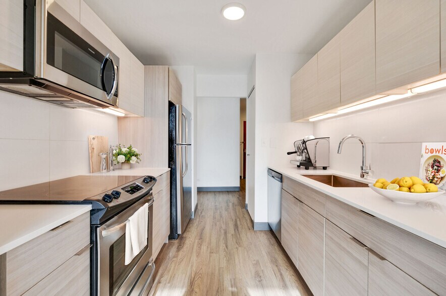More Photos Of 420 E Ohio St, Chicago Apartments For Sale