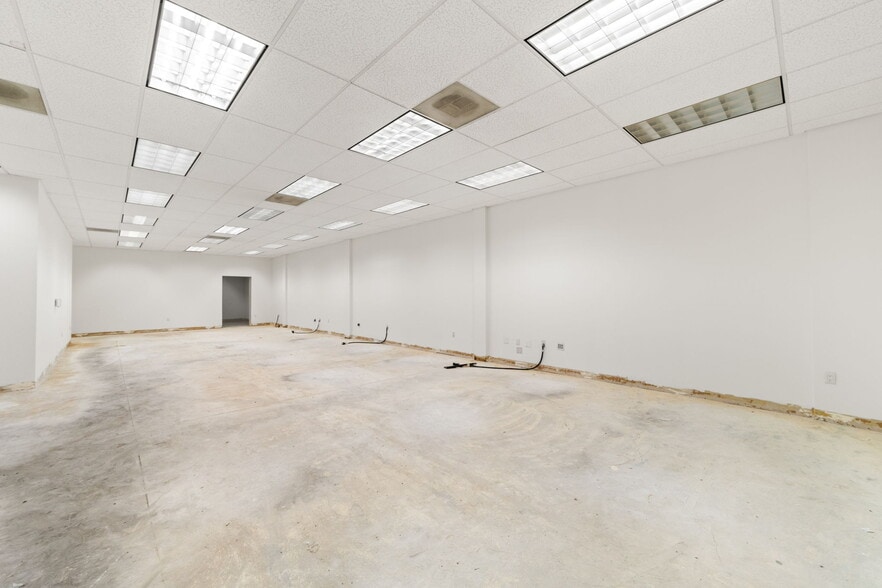 More Photos Of 554 E San Bernardino Rd, Covina Medical For Lease