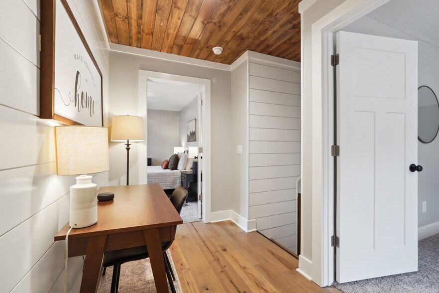 More Photos Of 1300 Preacher Campbell Rd, Clarkesville Multifamily For Sale