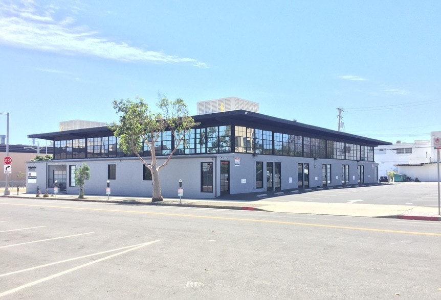 Primary Photo Of 1560 12th St, Santa Monica Loft Creative Space For Sale
