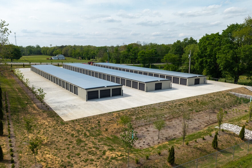 More Photos Of 4624 Highway 31 W, Cottontown Office For Sale