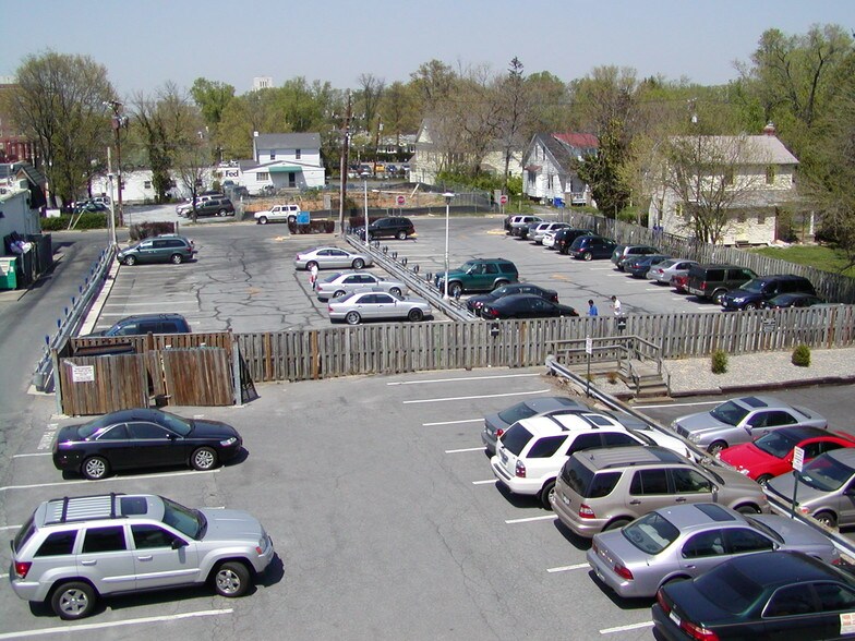 More Photos Of 4707-4711 Chase Ave, Bethesda Freestanding For Lease