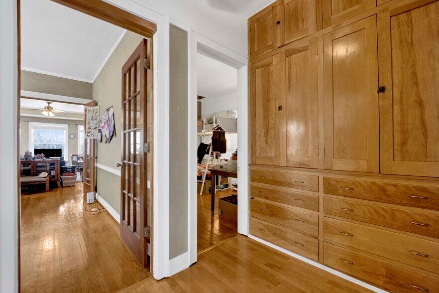 More Photos Of 309 Chicago Ave, Oak Park Apartments For Sale