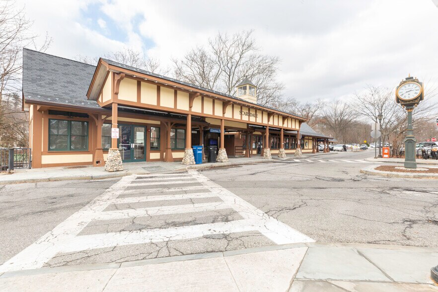 More Photos Of 253 Garth Rd, Scarsdale Medical For Sale