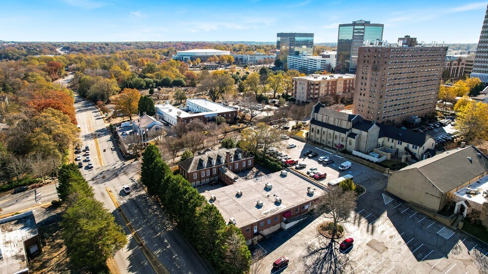 More Photos Of 429 N Main St, Greenville Office Residential For Sale