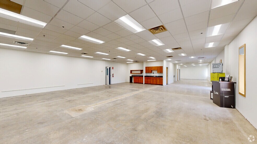 Primary Photo Of 10901 Hampshire Ave S, Bloomington Warehouse For Lease