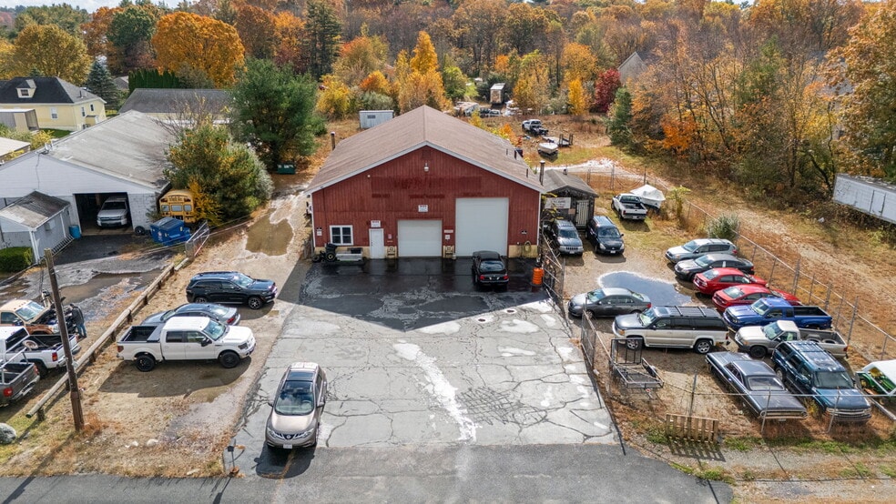 More Photos Of 634 Winthrop St, Taunton Flex For Sale