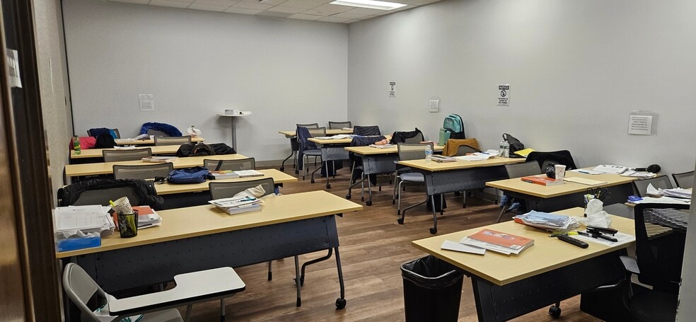 More Photos Of 2357 60th St, Brooklyn Medical For Sale