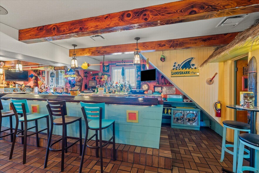 More Photos Of 1424 Main St, Sylvan Beach Restaurant For Sale
