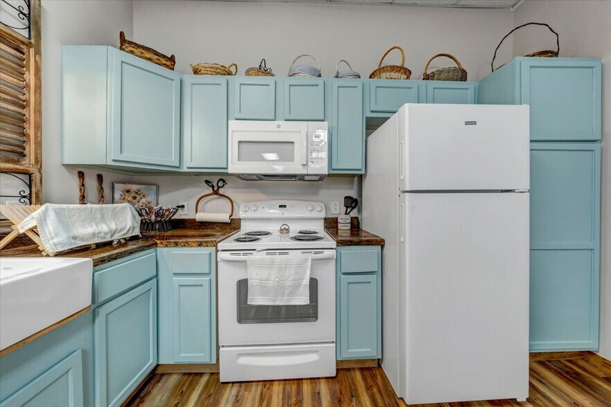 More Photos Of 106 W Laurel St, Scottsboro Office Residential For Sale