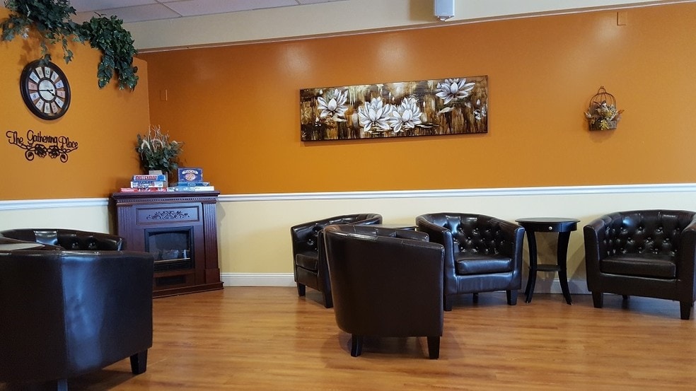 More Photos Of 99 Fortin Rd, Kingston Storefront For Lease