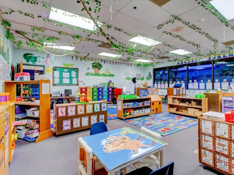 More Photos Of 16120 Bay Vista Dr, Clearwater Daycare Center For Sale